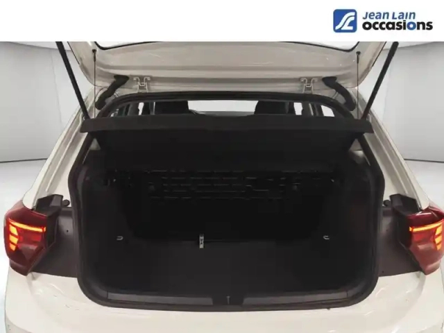 Volkswagen Polo 1.0 mpi 80 s&amp;s bvm5 — photo 10