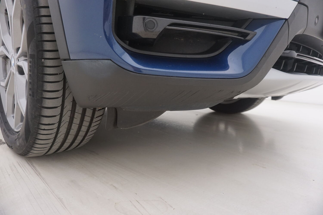 BMW X3 — photo 24