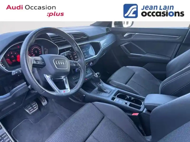 Audi Q3 sportback 35 tdi 150 ch s tronic 7 — photo 11