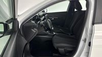 Peugeot 208 1.2 PureTech 100 S&S Active — photo 12