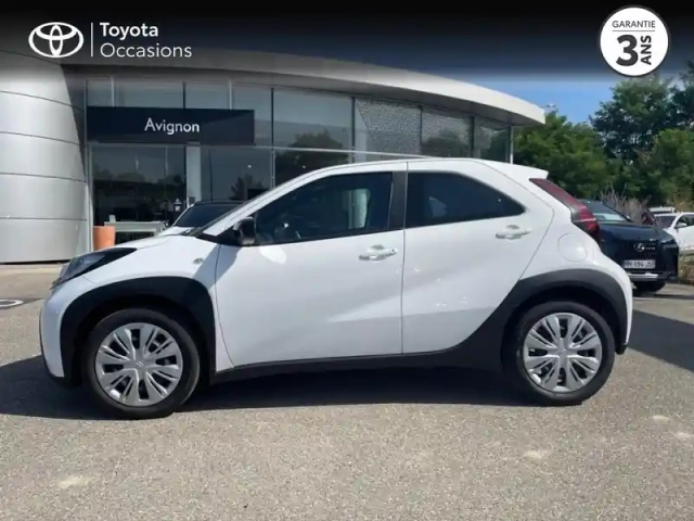 Toyota Aygo X 1.0 vvt-i 72ch dynamic my24 — photo 12