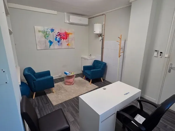 Bureau climatisé à louer