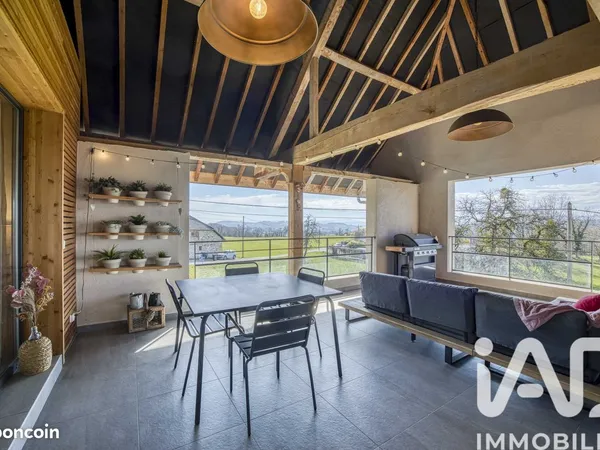 Maison familiale 7 pièces 230 m²