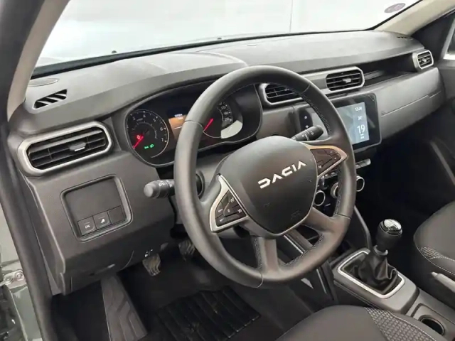 Dacia Duster eco-g 100 4x2 — photo 20