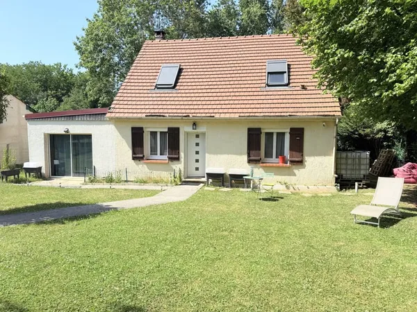 Maison 3 chambres et studio indépendant de 40m2