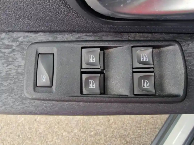 Dacia Lodgy 7 places stepway dci 110 — photo 21
