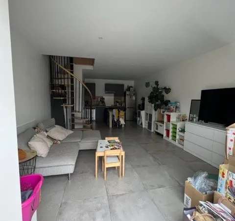 Location appartement dans maison de village