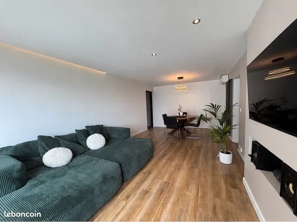 Particulier vend appartement T4