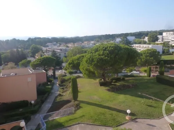 Parking 10 m²
