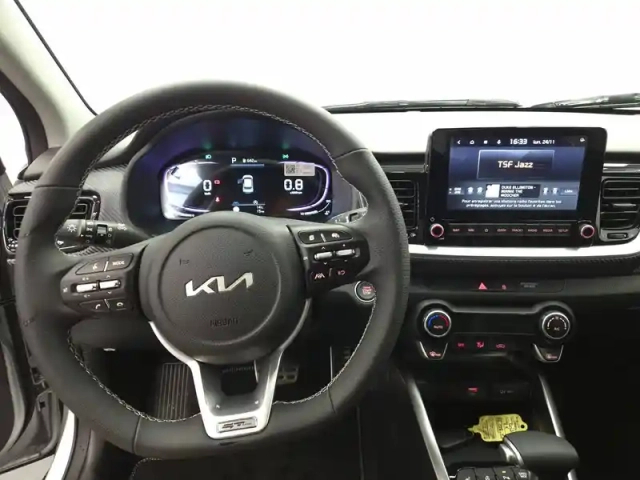 Kia Stonic 1.0 t-gdi 100 ch dct7 — photo 53