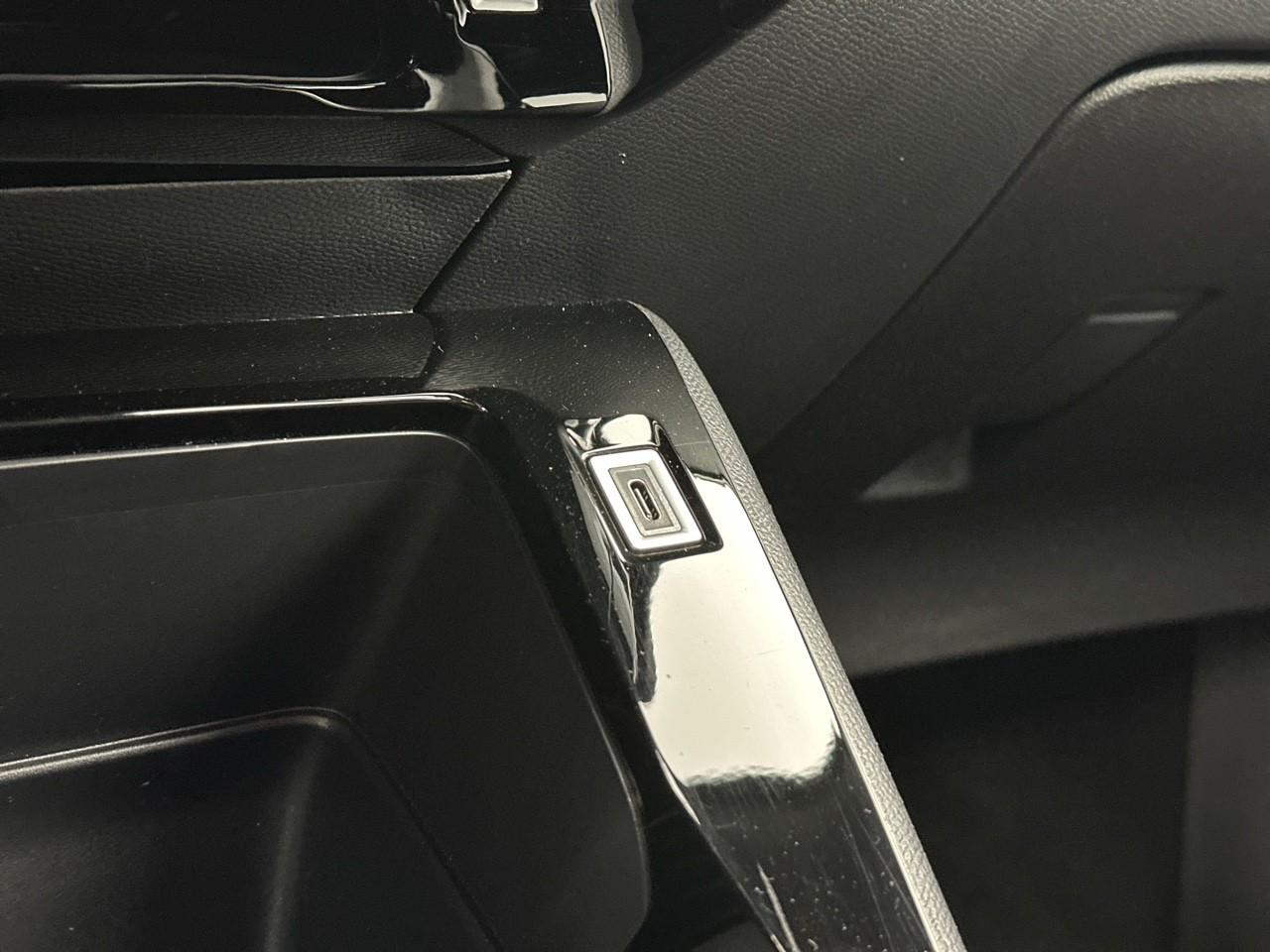 Peugeot 2008 100 s&s bvm6 style — photo 27