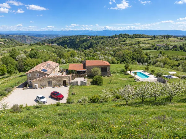 Maison 7 pièces 222 m²
