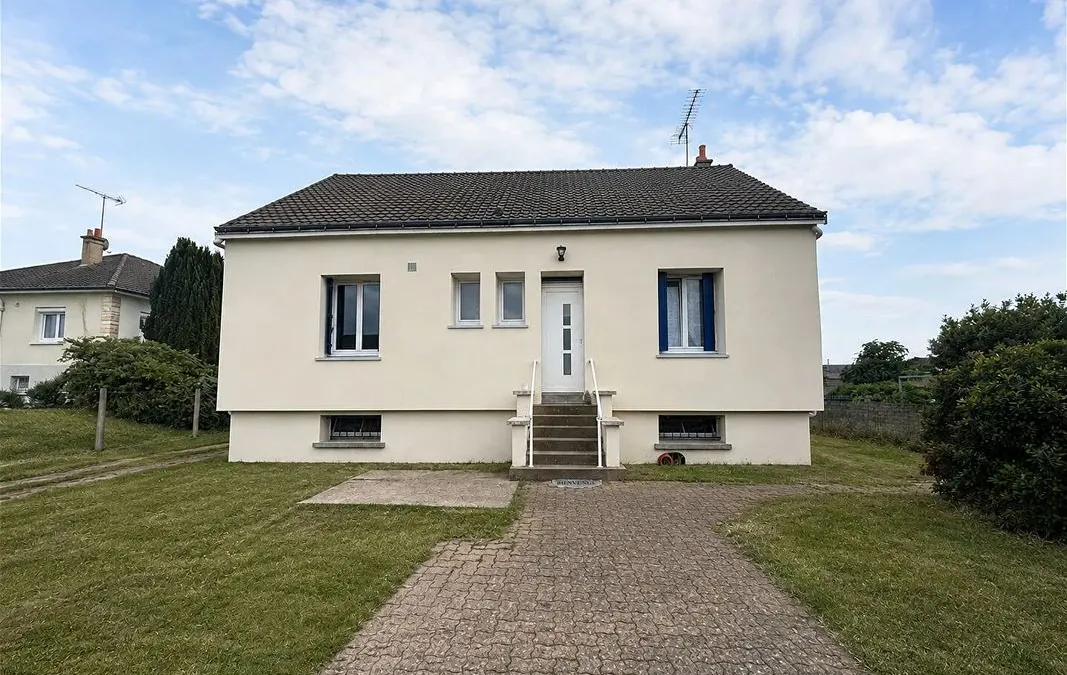 Photo 1