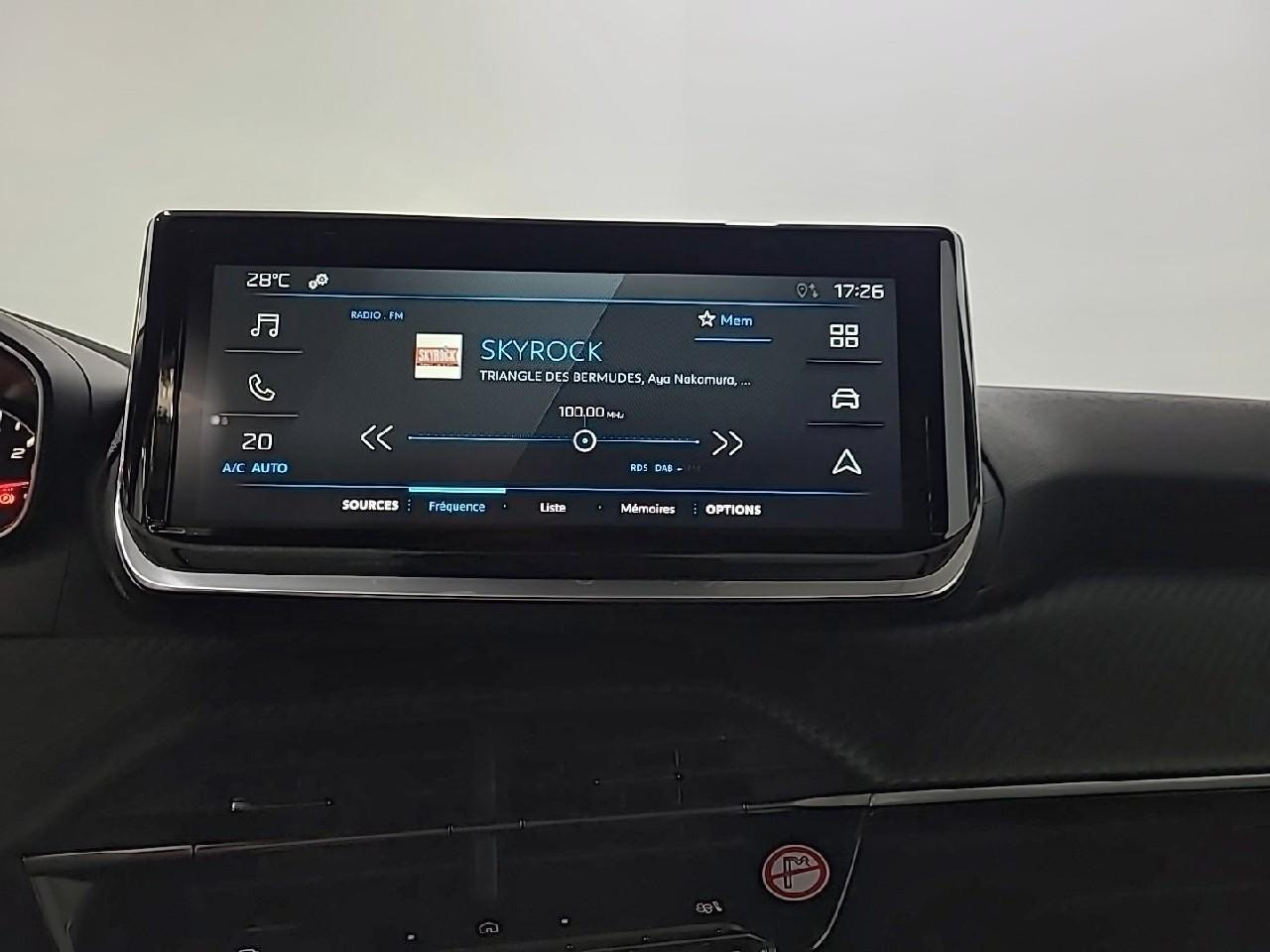 Peugeot 2008 100 s&s bvm6 style — photo 11