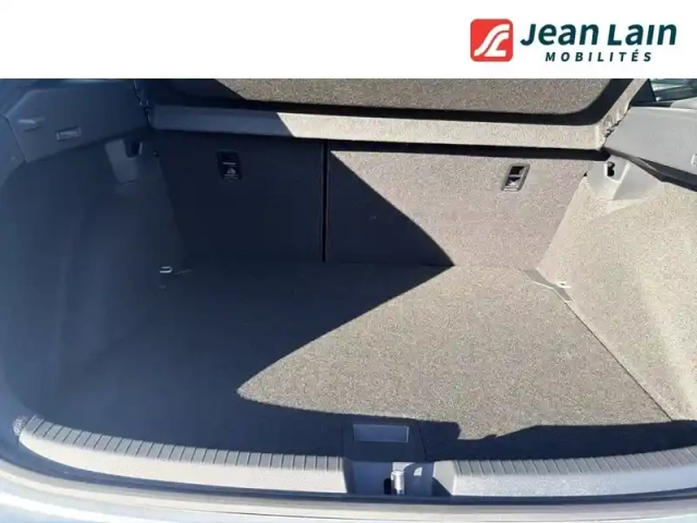 Volkswagen Taigo 1.5 tsi 150 dsg7 — photo 10