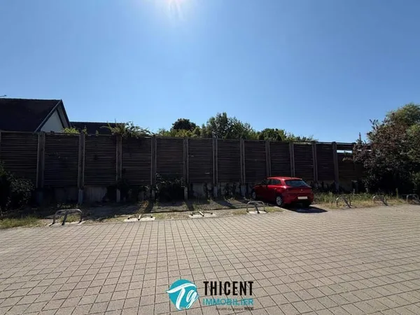 Parking 120 m²