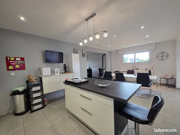 Maison 7 pièces 120 m²