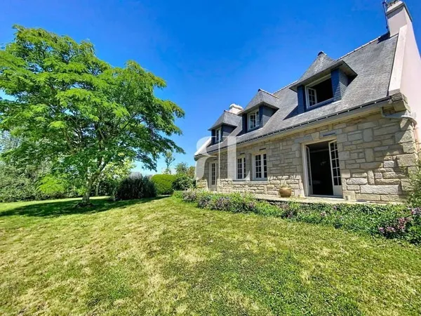 Maison 5 pièces 147 m²