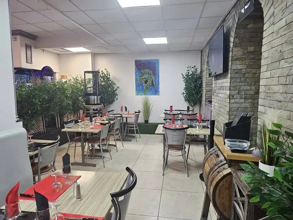 Local commercial 133 m²