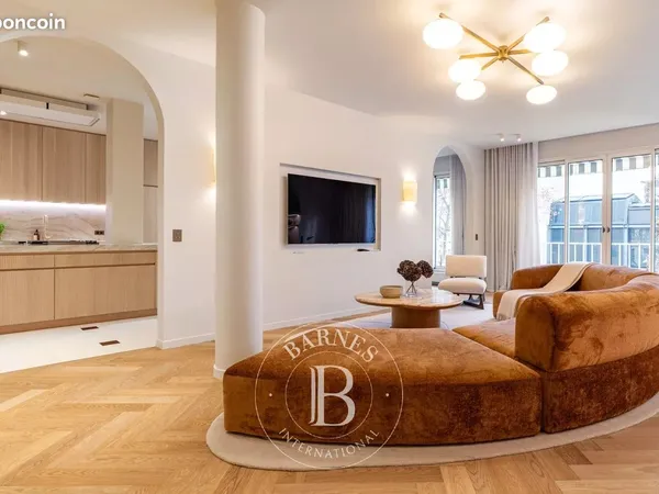 Appartement 4 pièces 168 m²