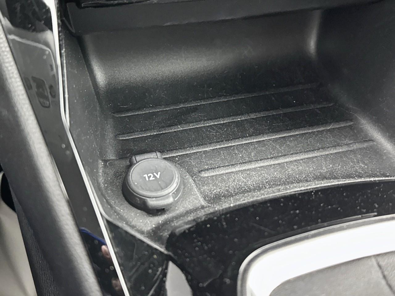 Peugeot 2008 puretech 100 s&s bvm6 allure pack — photo 29