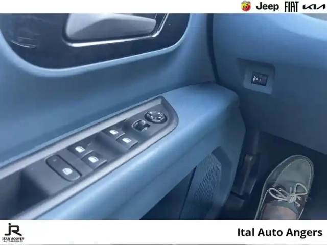 Fiat Panda grande  electrique 113ch  icône (prime cee déduite) — photo 14
