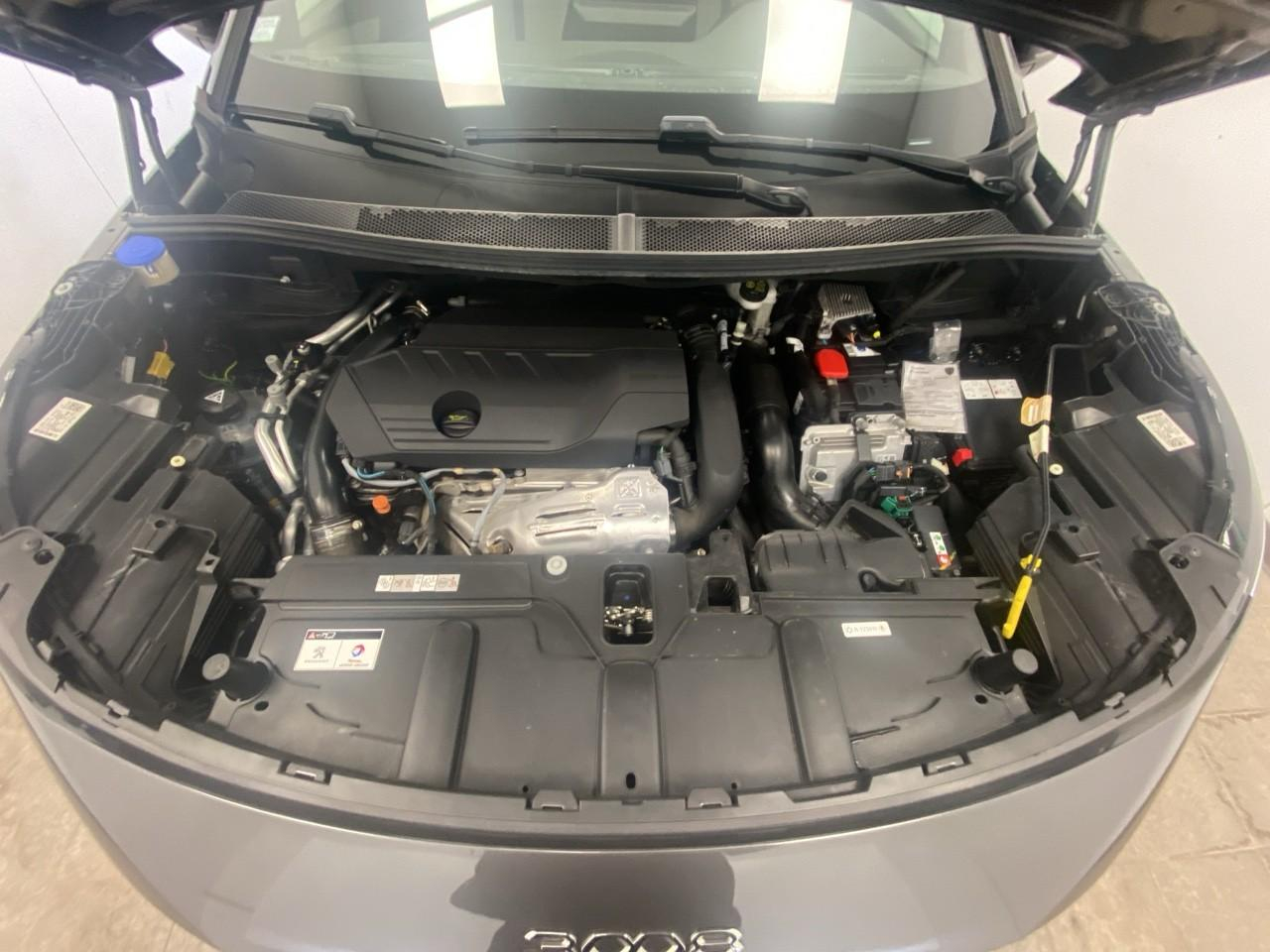 Peugeot 3008 hybrid 225 e-eat8 gt — photo 14