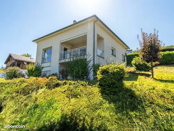 Maison 4 pièces 137m²