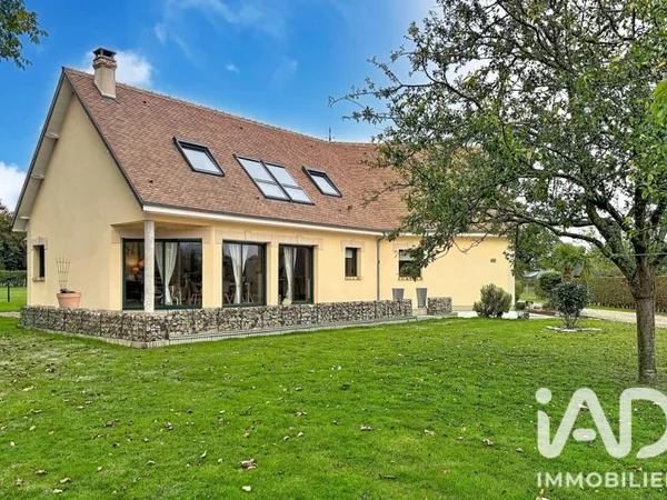 Maison 7 pièces 211 m²