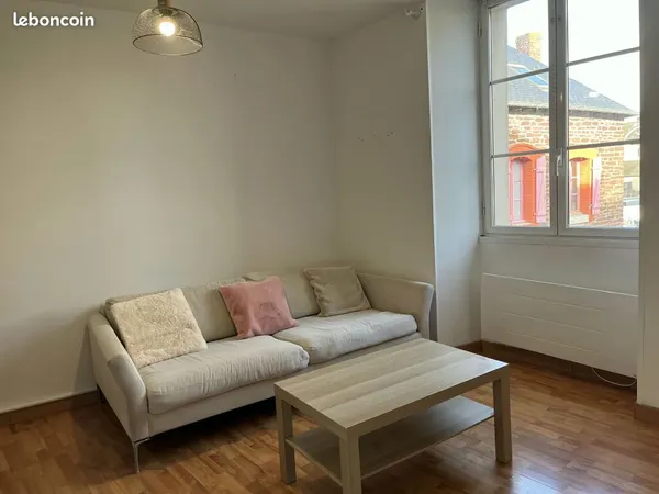 Appartement Location Bréal-sous-Montfort 1p 26m² 465€
