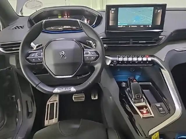 Peugeot 5008 bluehdi 180ch s&amp;s eat8 — photo 17