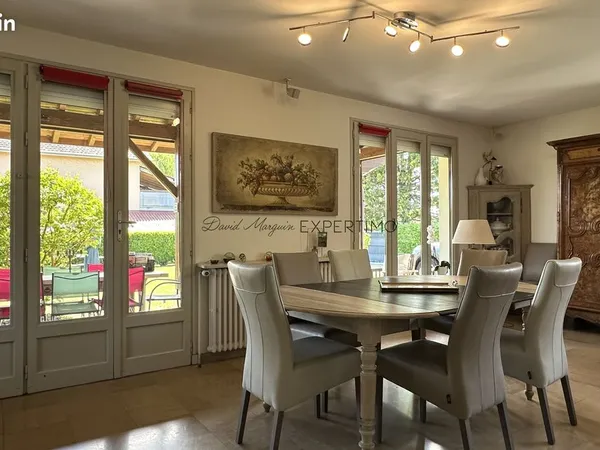 Propriété 6 pièces 120 m²