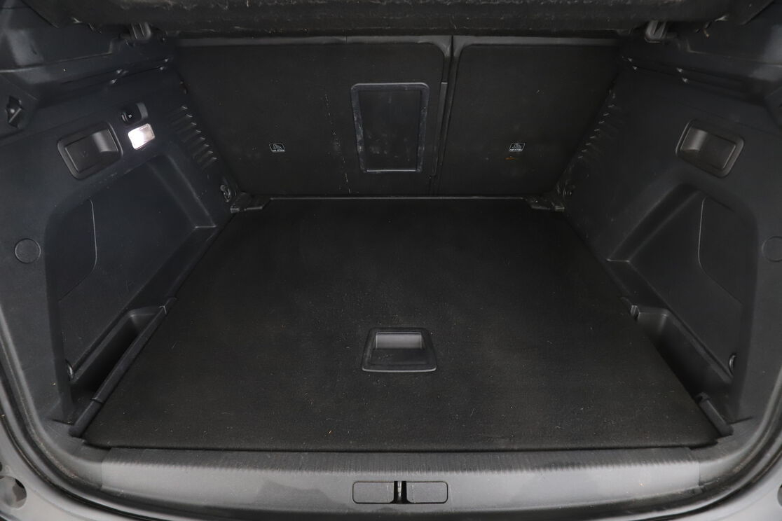 Peugeot 3008 1.6 THP GT Line EAT6 — photo 16