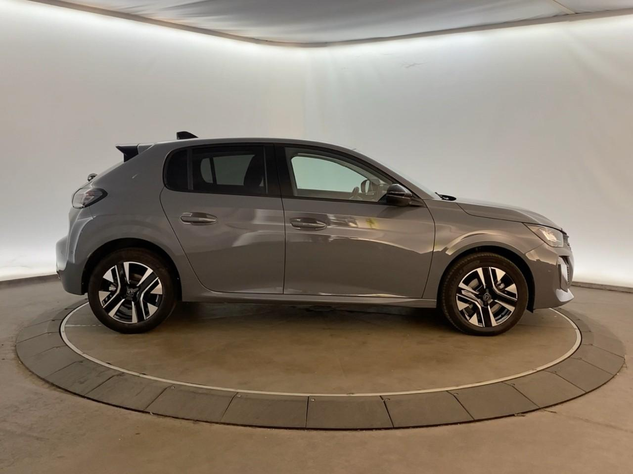 Peugeot 208 hybrid 110 ch e-dcs6 allure — photo 4