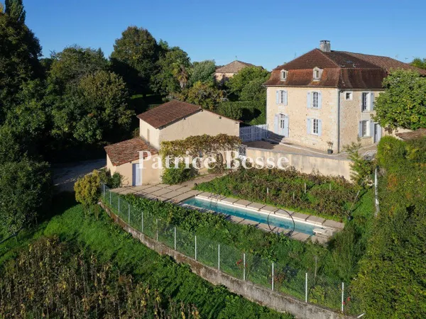 Maison 5 pièces 181 m²