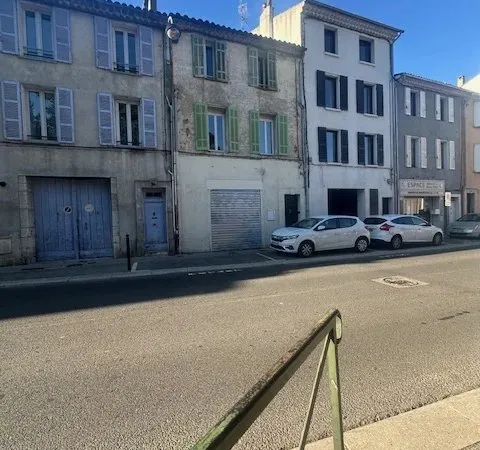 IMMEUBLE 2 LOTS /COMMERCE+APPARTEMENT