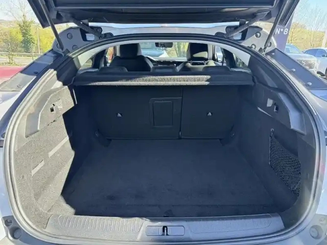 Peugeot 408 puretech 130 ch s&amp;s eat8 allure — photo 8