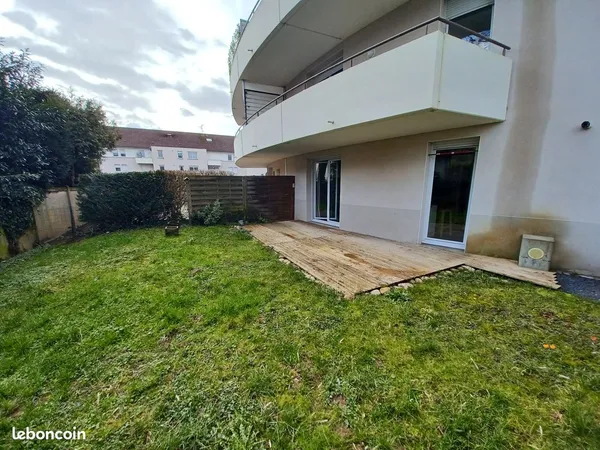 Appartement meublé F2 à Belfort près de l'étang de Forges