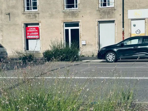 Local commercial avenue turenne à langres