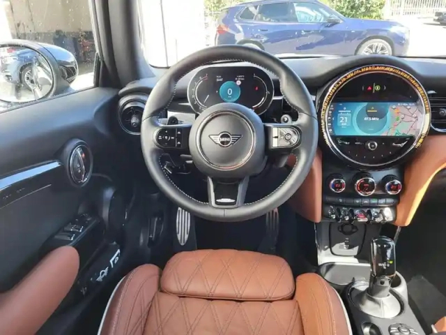 Mini Mini cabrio cooper s 178ch john cooper works bva7 — photo 8