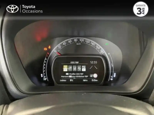 Toyota Aygo X 1.0 vvt-i 72ch design my24 — photo 14