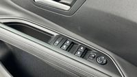 Peugeot 3008 1.5 BlueHDi 130ch E6.c Allure S&S — photo 16