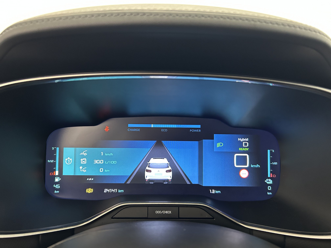 Citroën C5 Aircross — photo 16