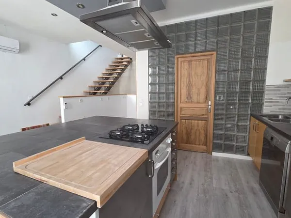 Appartement 3 pièces 96 m²