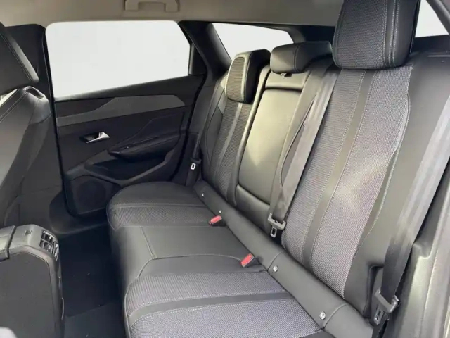Peugeot 308 sw puretech 130ch s&amp;s eat8 — photo 12