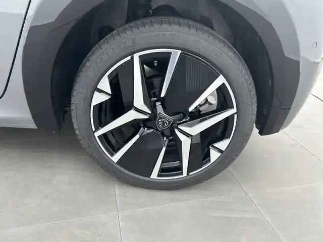 Peugeot 208 hybrid 145 ch e-dcs6 — photo 61
