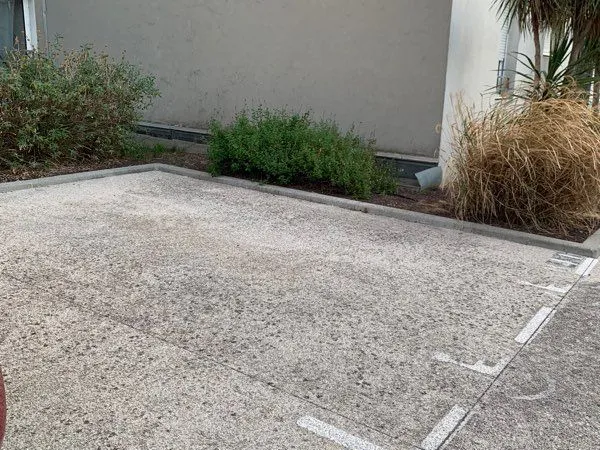 Parking Lironde