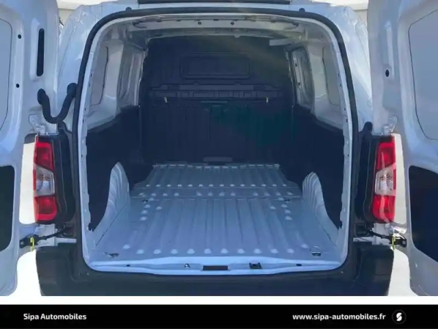 Fiat Doblo fourgon taille xl 950 kg bluehdi 100 s&amp;s bvm6 — photo 12