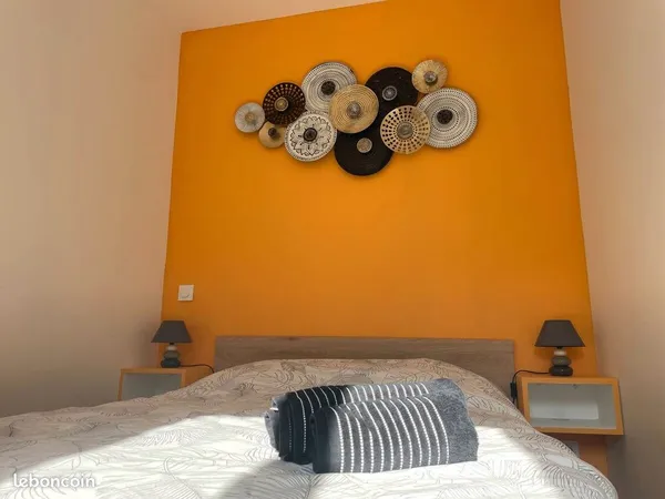 Studio bis meublé - 25 m² - proche secteur Berriat - Europole