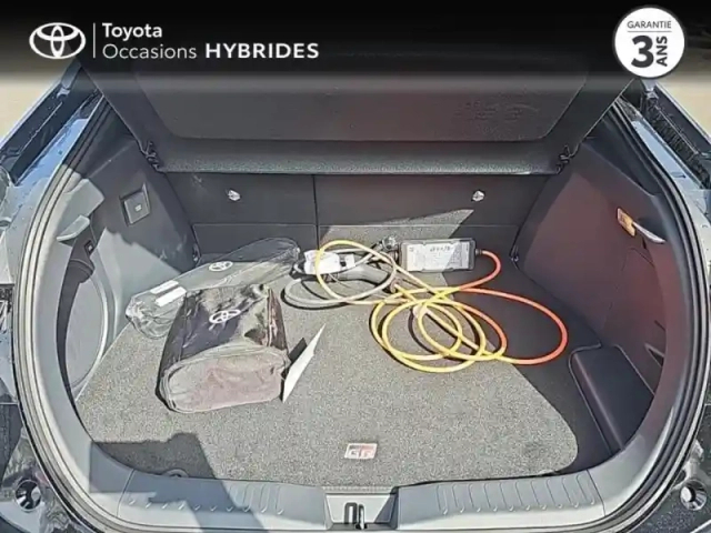 Toyota C-Hr 2.0 hybride rechargeable 225ch gr sport premiere ng23 — photo 10